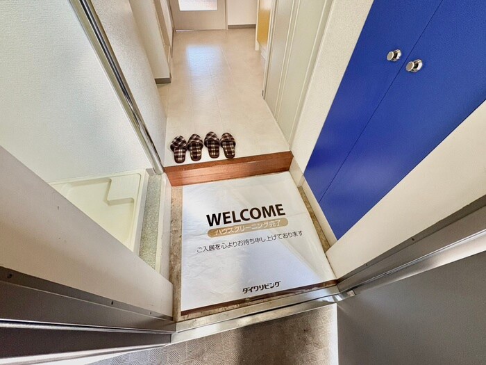 物件内観写真21　(玄関)