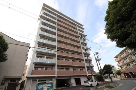 ﾚｼﾞｭｰﾙｱｯｼｭｱｰﾊﾞﾝｹﾞｰﾄ(301)外観写真