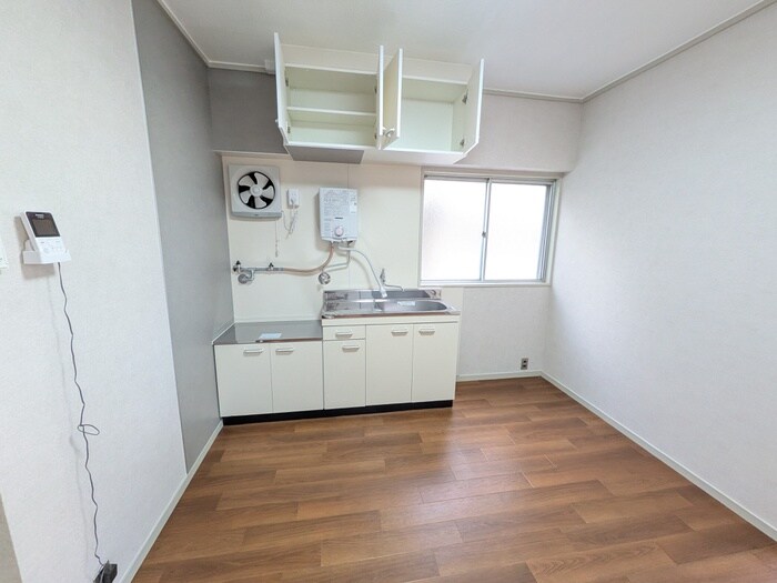 マンション本多の居室