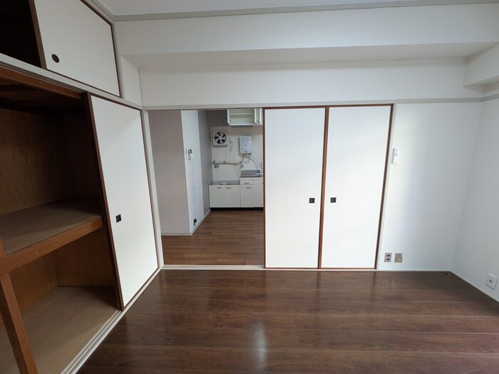 物件内観写真20　(居室)