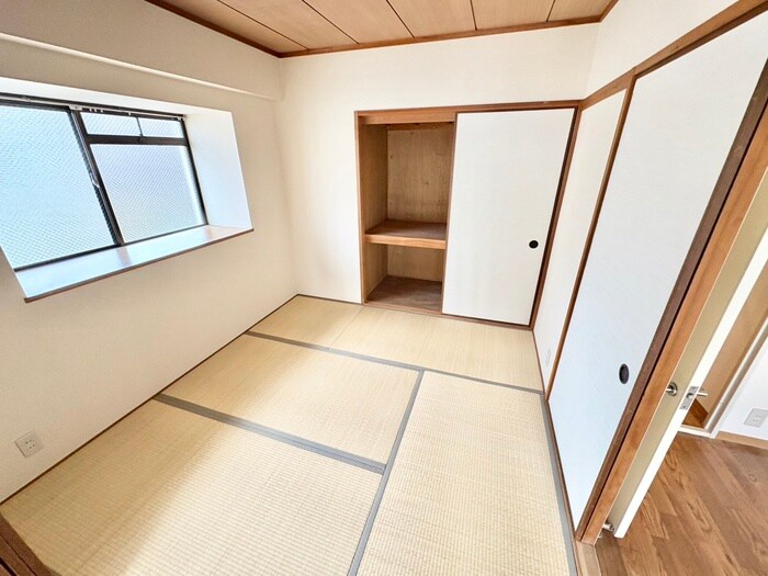 物件内観写真18　(居室)