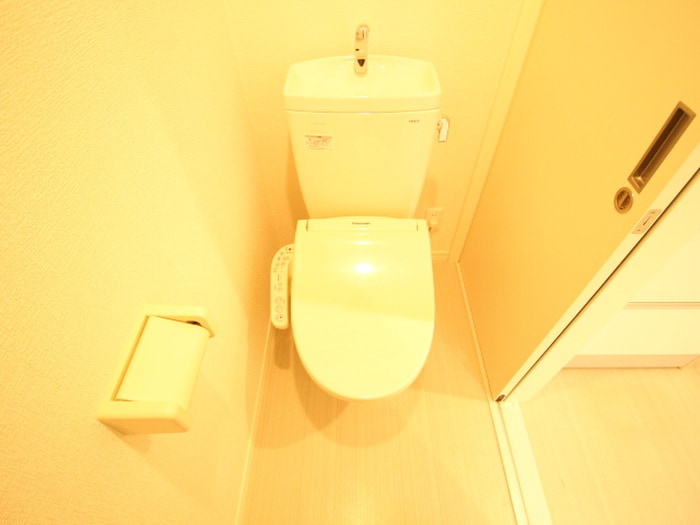 物件内観写真15　(トイレ)