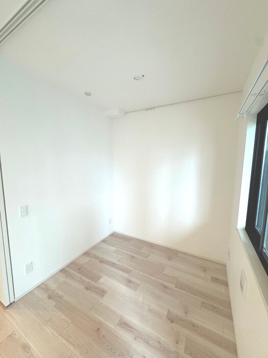 物件内観写真13　(居室)