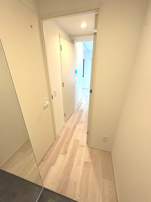 物件内観写真17　(廊下)