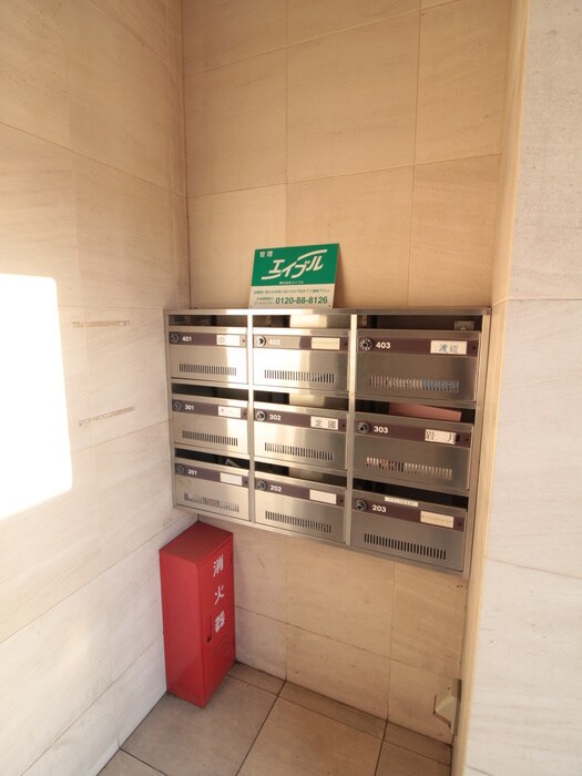 物件外観写真4　(建物設備)