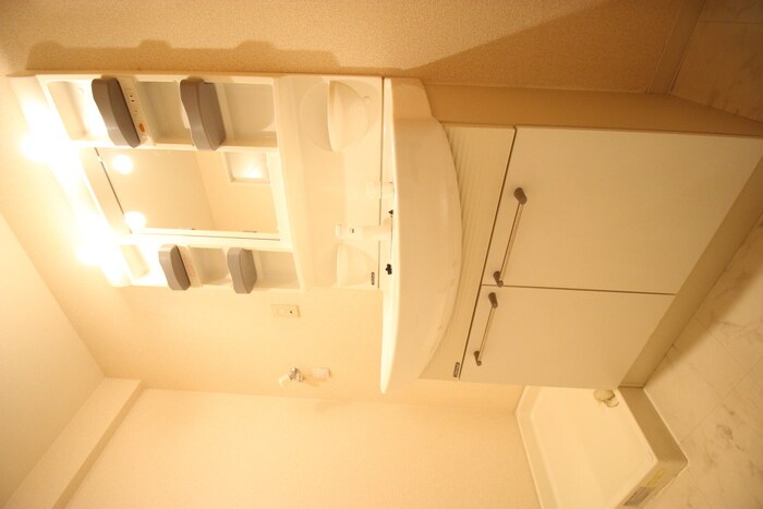 物件内観写真10　(洗面)