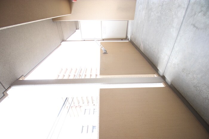 物件内観写真16　(ベランダ・バルコニー)