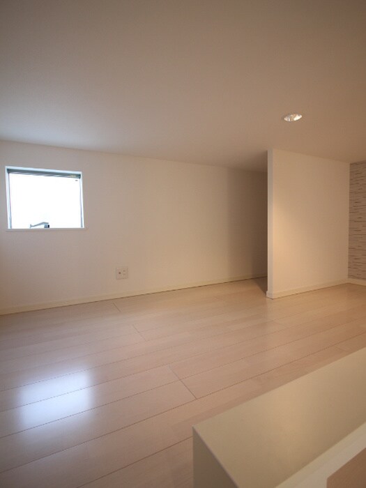 物件内観写真8　(ロフト)