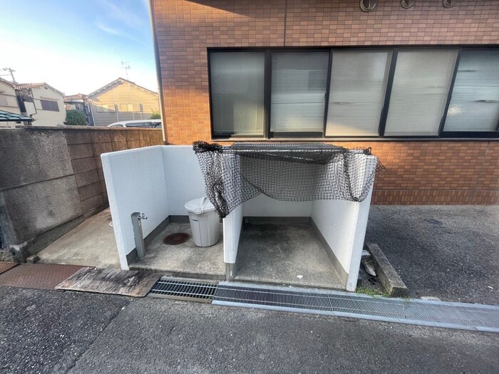 物件外観写真3　(建物設備)