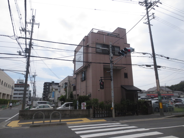 ツインハイツ小川