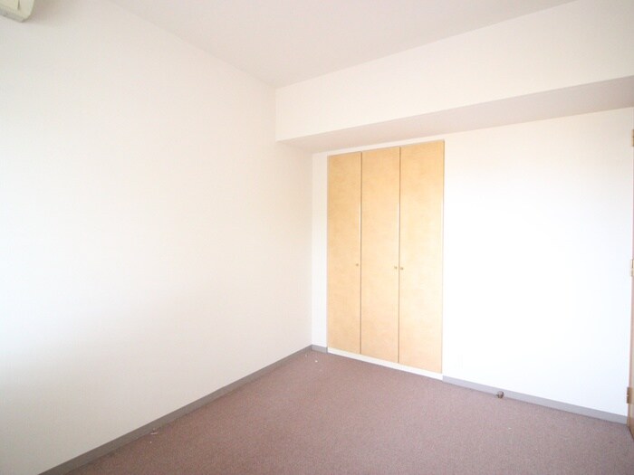 物件内観写真13　(居室)