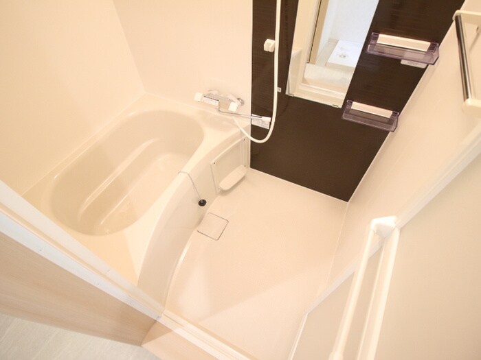 物件内観写真10　(バス／シャワールーム等)