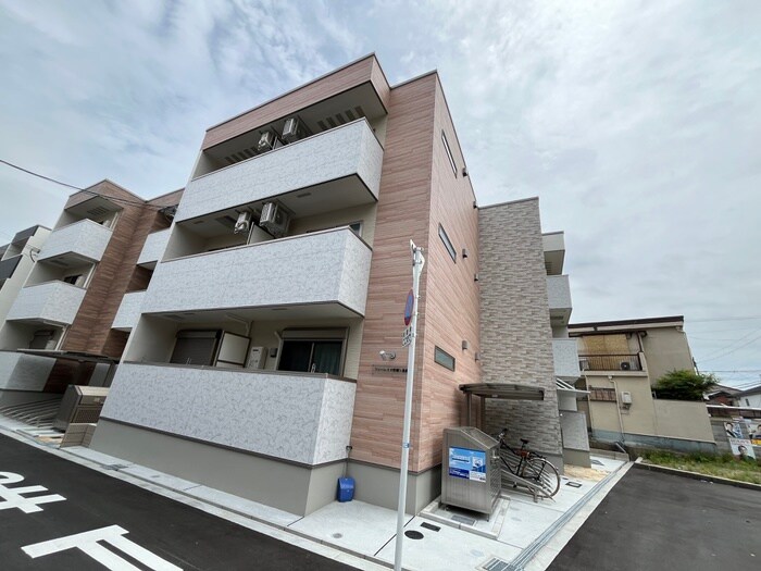 物件外観写真2　(外観写真)