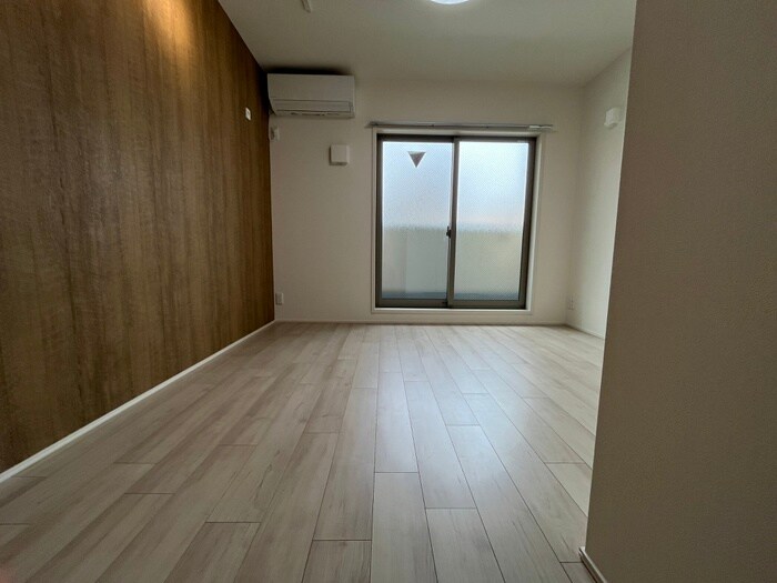 物件内観写真15　(居室)