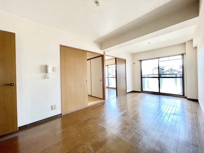 物件内観写真8　(居室)