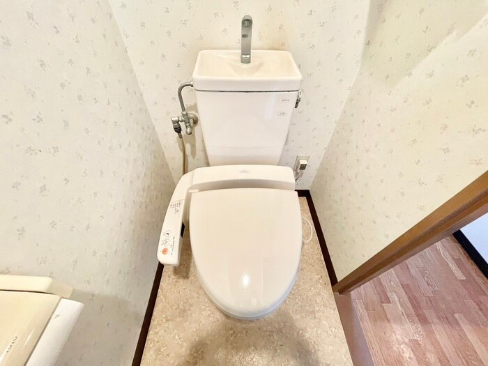 物件内観写真11　(トイレ)