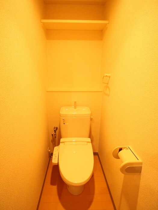 物件内観写真11　(トイレ)