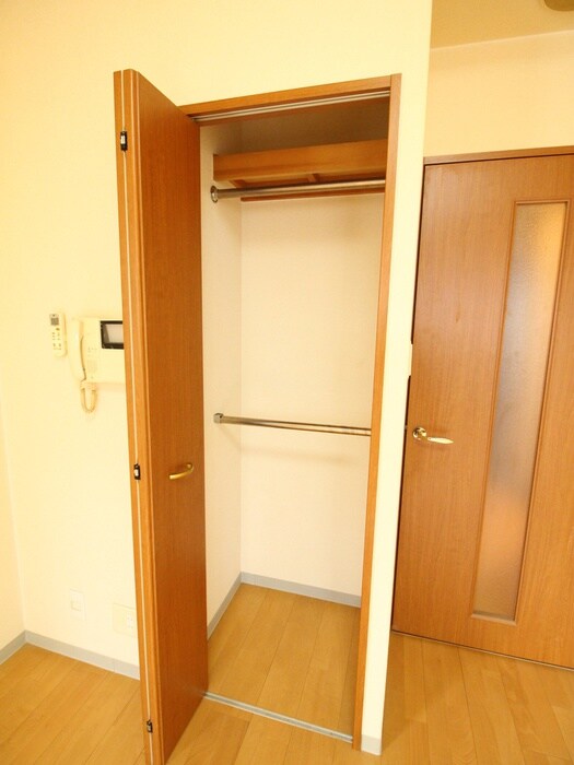 物件内観写真18　(収納)
