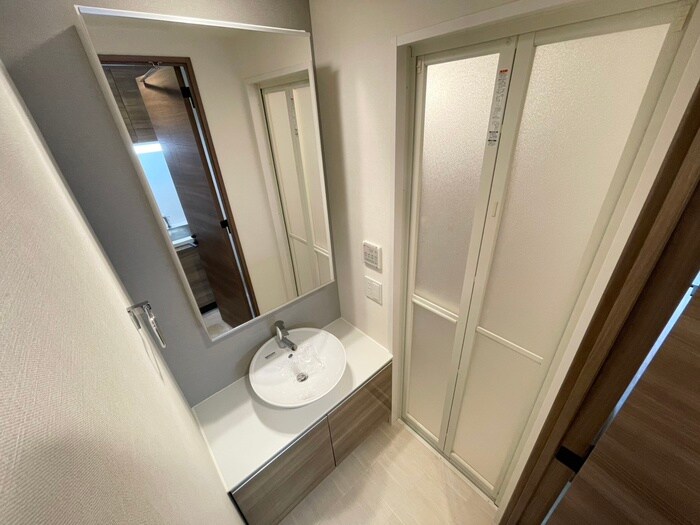 物件内観写真13　(洗面)