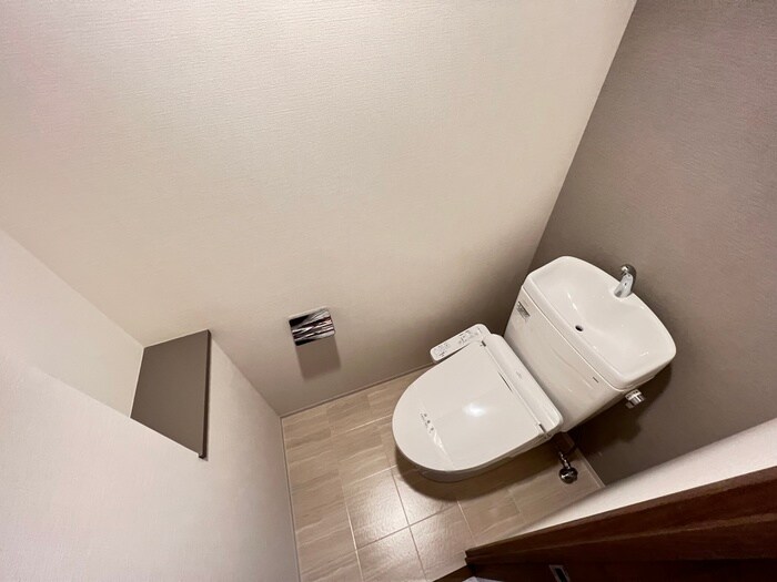 物件内観写真14　(トイレ)