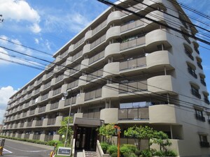 グリーンコーポ緑地公園第1(306)外観写真