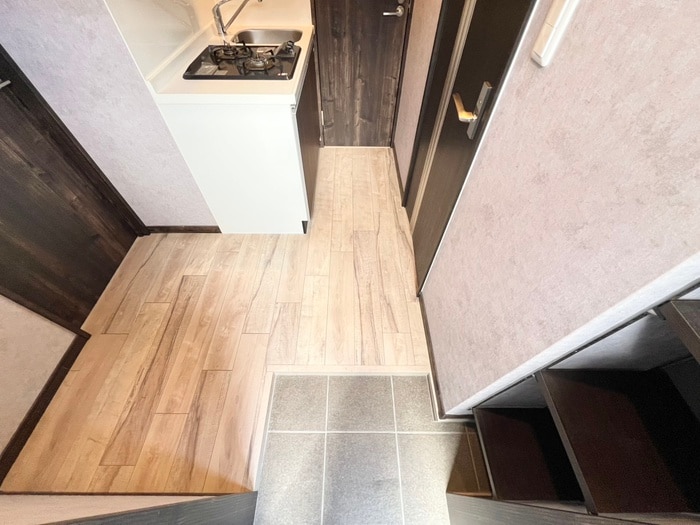 物件内観写真17　(玄関)