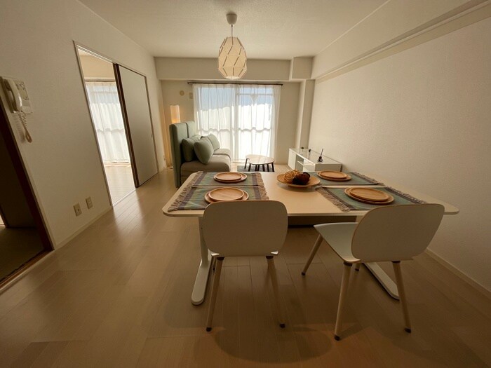 物件内観写真12　(居室)