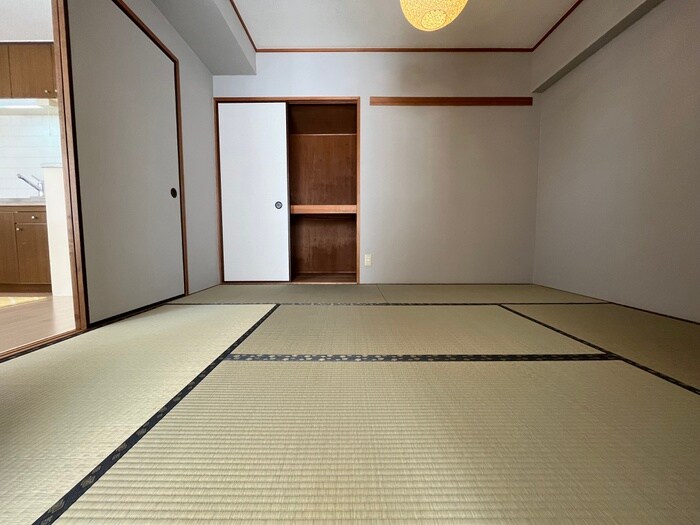 物件内観写真21　(居室)