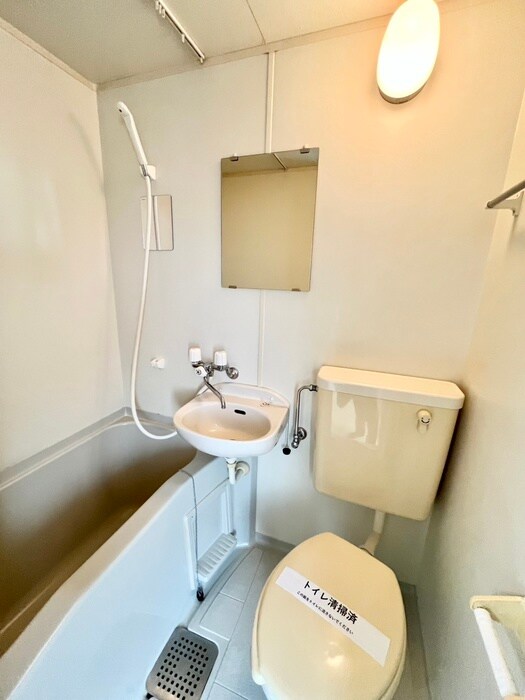 物件内観写真12　(洗面)