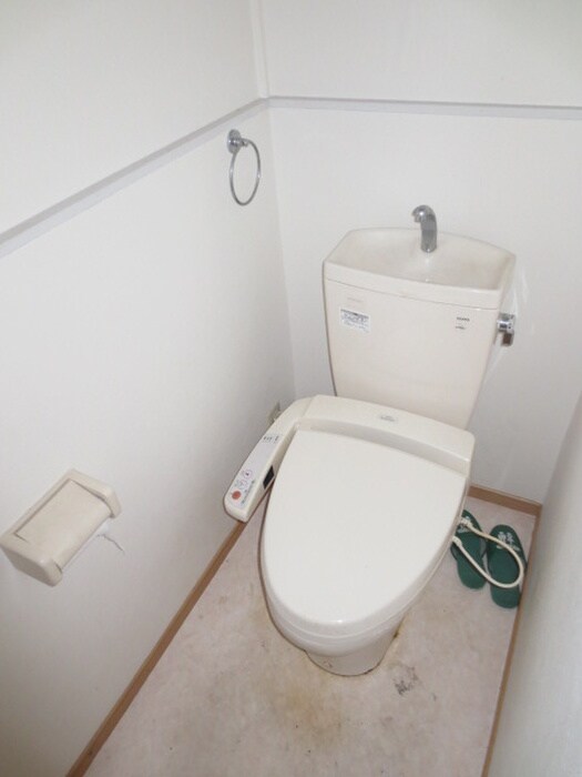 物件内観写真9　(トイレ)