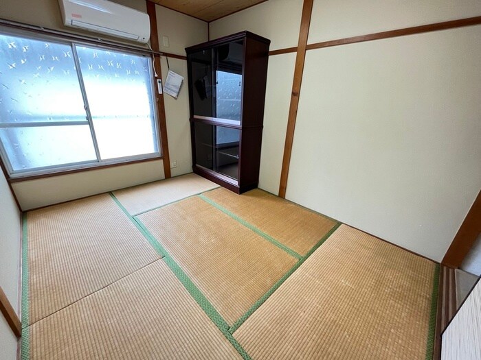 物件内観写真11　(居室)