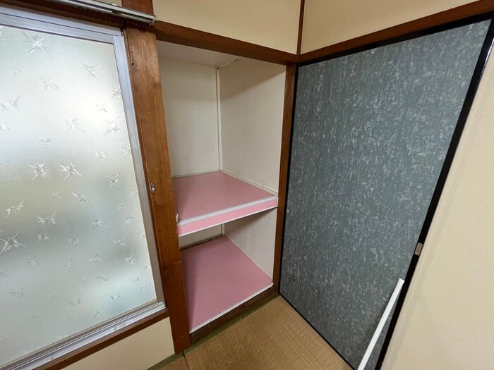 物件内観写真13　(収納)