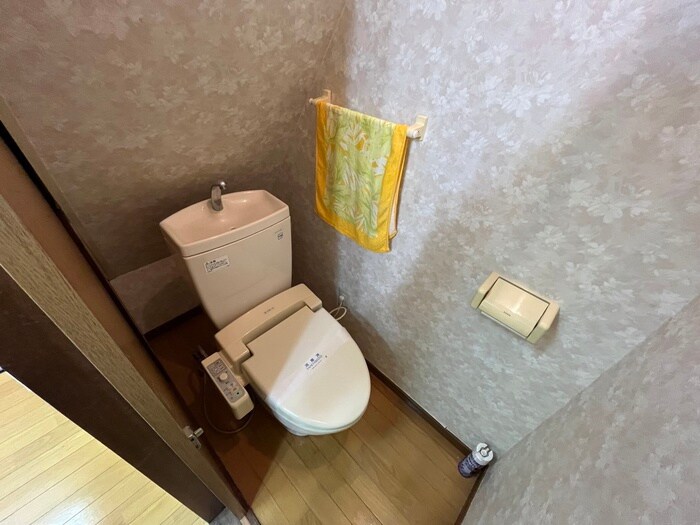 物件内観写真14　(トイレ)