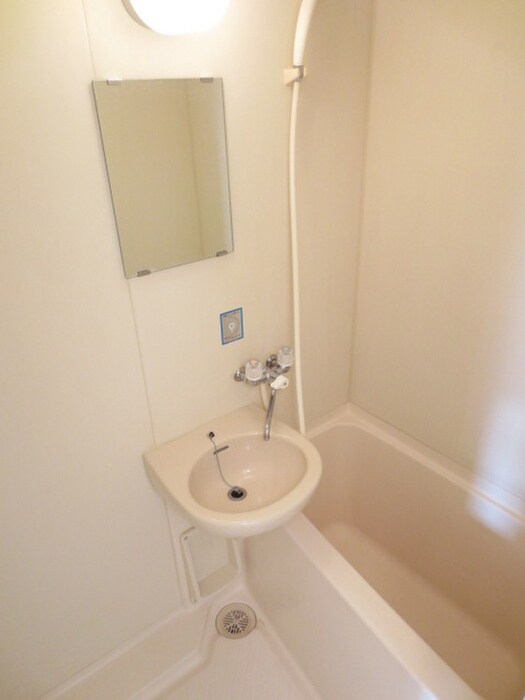 物件内観写真13　(バス／シャワールーム等)