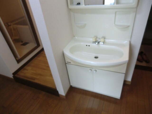 物件内観写真12　(洗面)