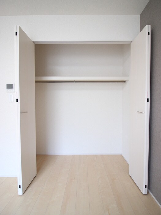 物件内観写真13　(収納)