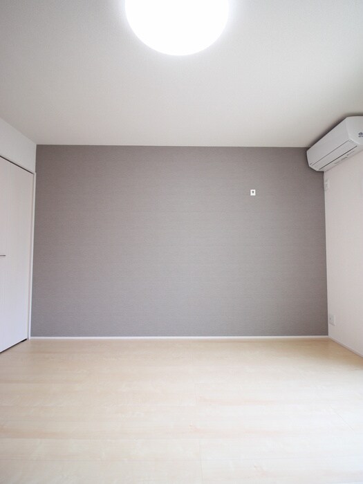 物件内観写真15　(居室)