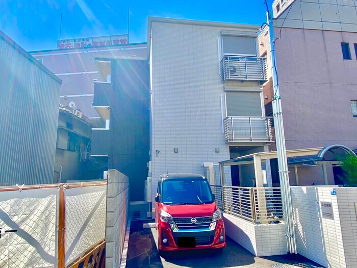 物件外観写真1　(外観写真)