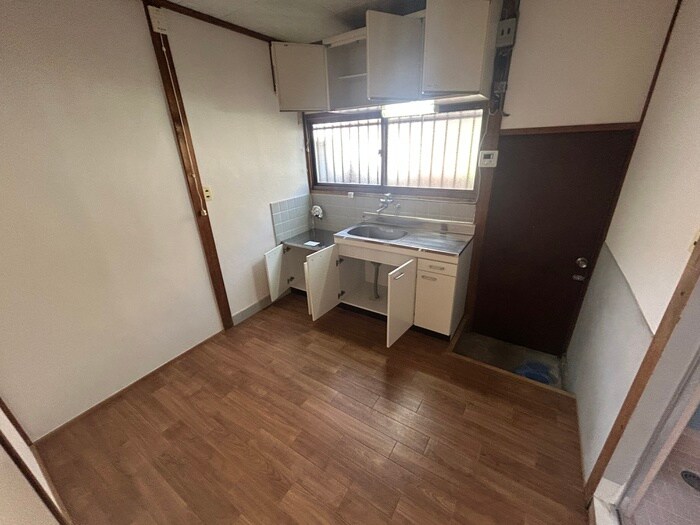 物件内観写真9　(居室)