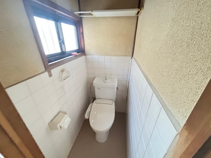 物件内観写真13　(トイレ)