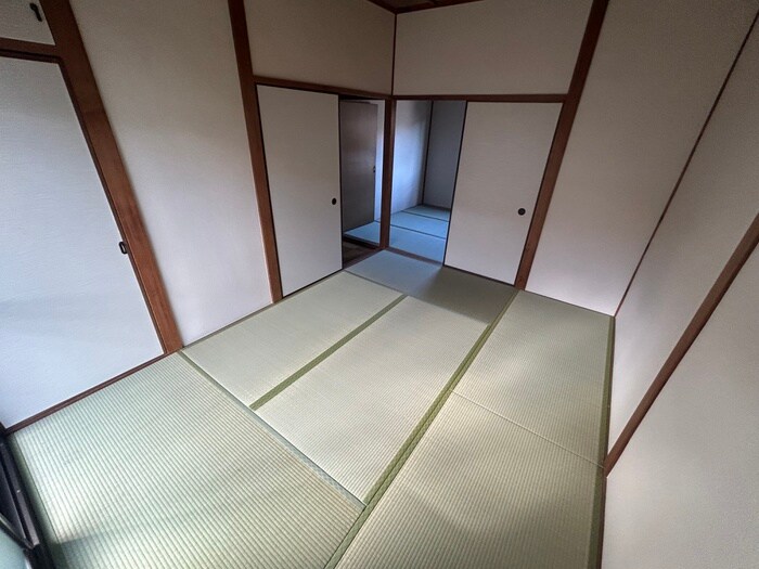 物件内観写真17　(居室)