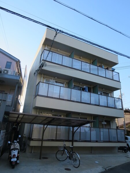 アビタ－レ岩倉外観写真