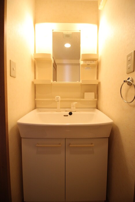 物件内観写真10　(洗面)