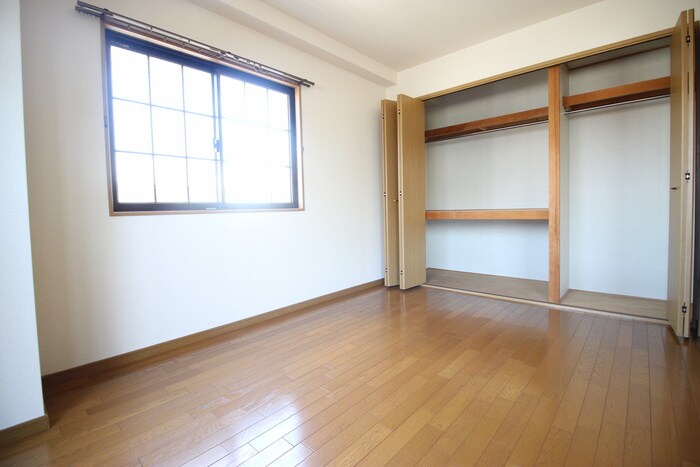 物件内観写真12　(居室)