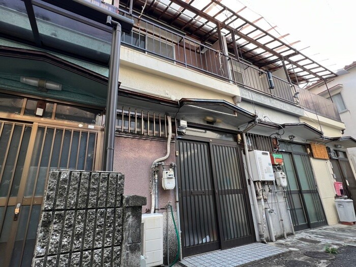 松原市南新町１丁目戸建貸家の物件外観写真