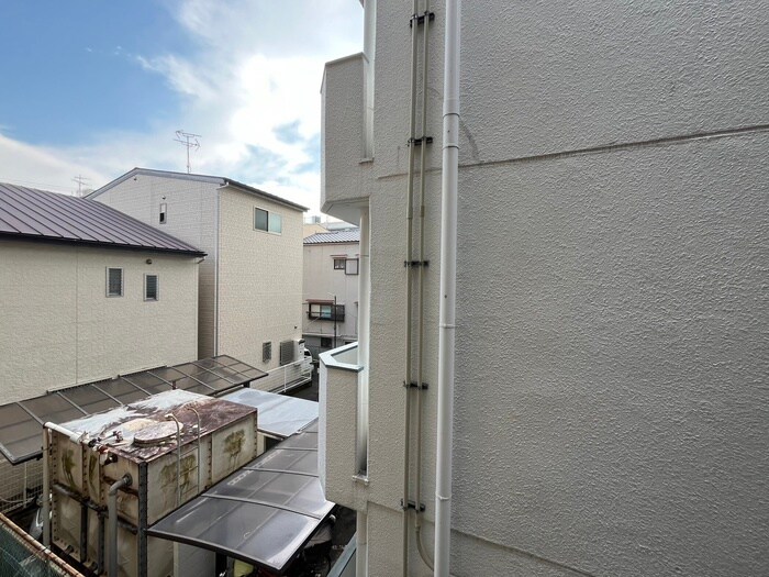 物件内観写真22　(室内からの展望)