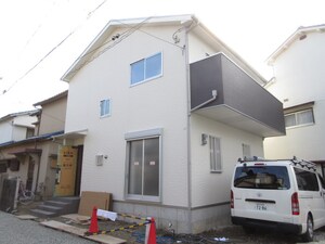 カーサフェリーチェ１号外観写真