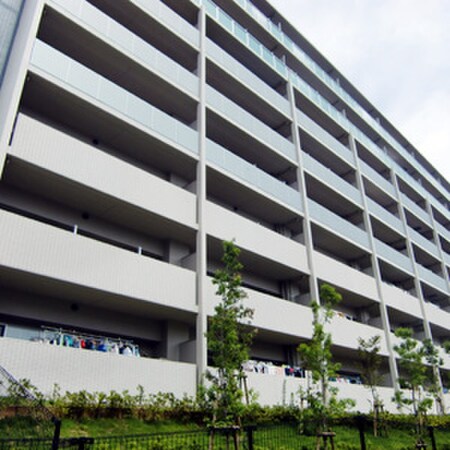 ﾌﾟﾚﾐｽﾄ南千里津雲台ﾊﾟｰｸﾌﾞﾘｰｾﾞ外観写真