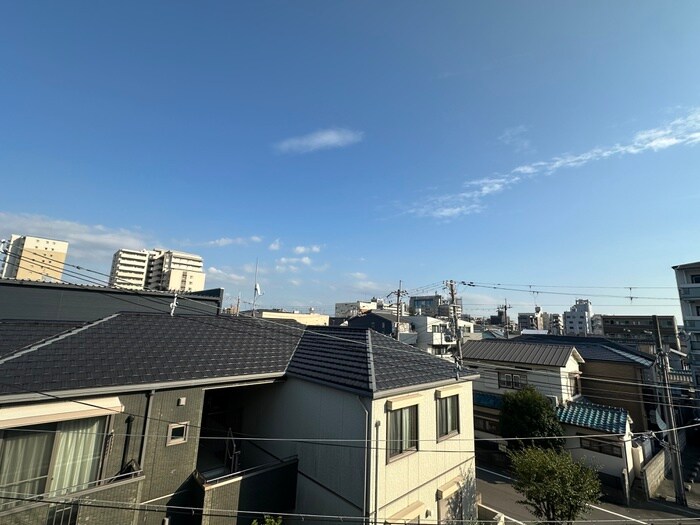 物件内観写真22　(室内からの展望)