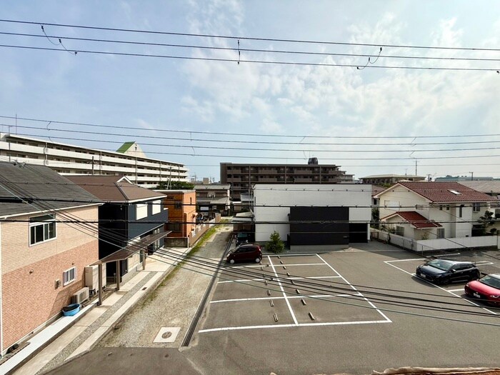 物件内観写真15　(室内からの展望)